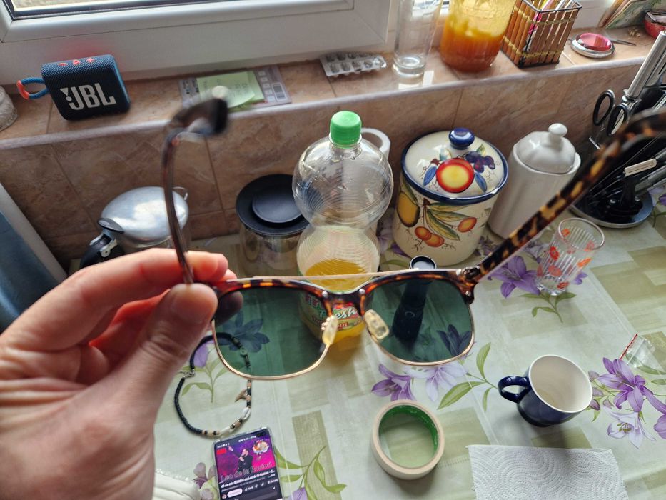 Ochelari de soare unisex – model tortoise, stare bună