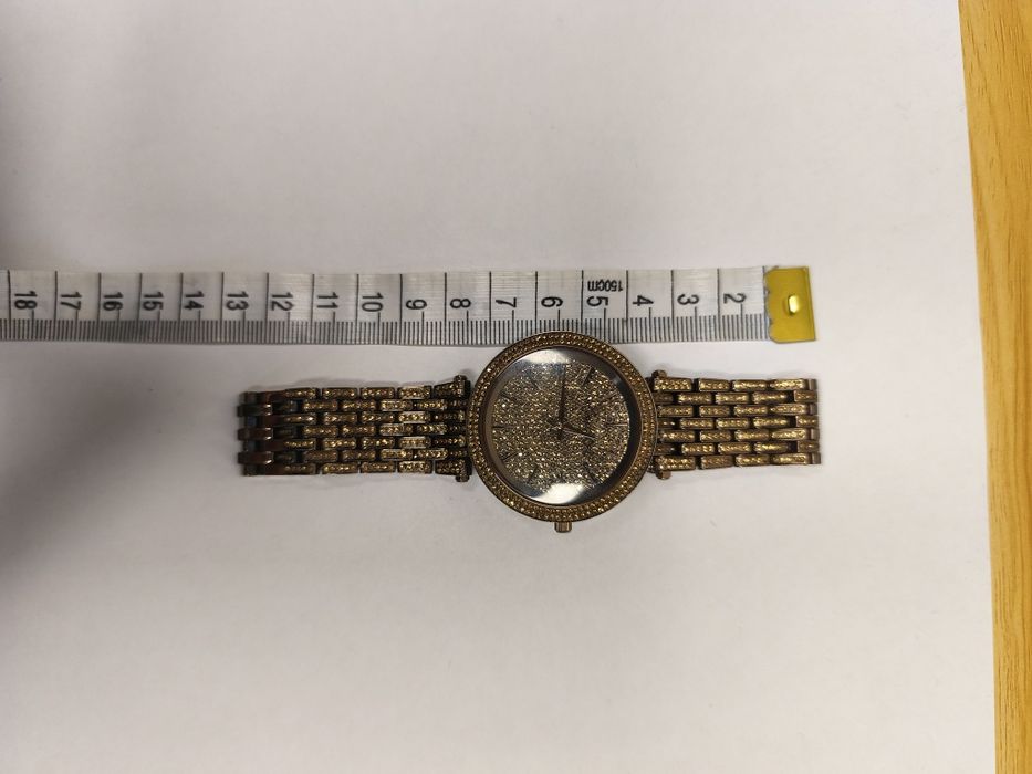 Часовник Michael Kors