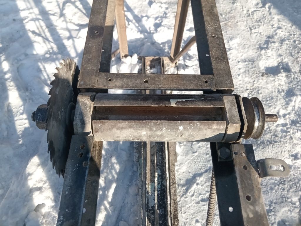 Циркулярка с фуганком