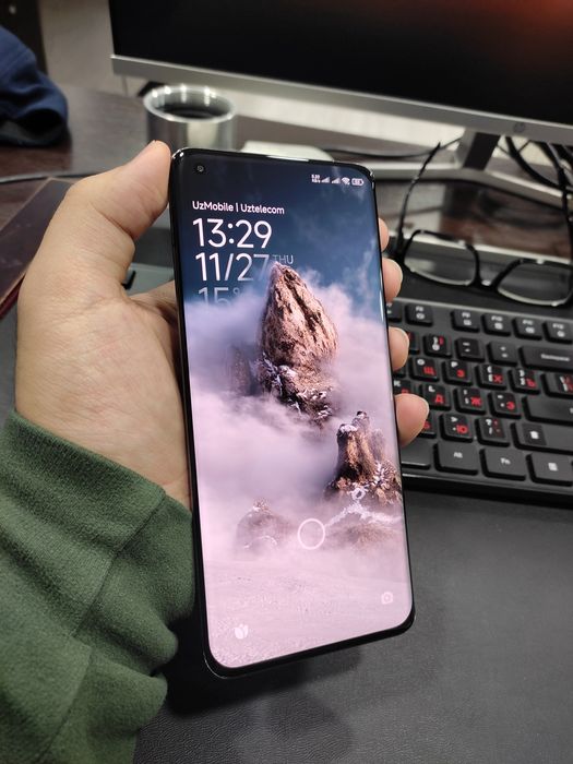 Продам Xiaomi Mi 11 Ultra Black 12/256GB в идеальном состоянии.