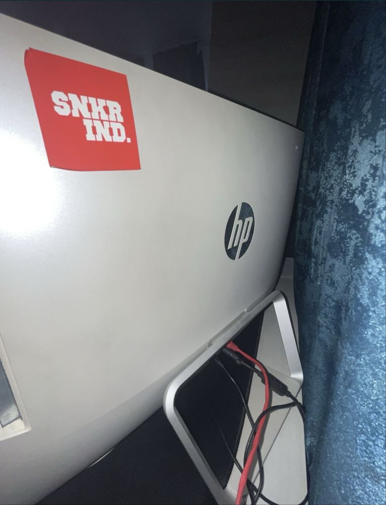 vand pc hp ca nou