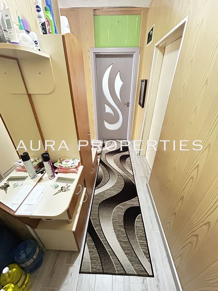 Продава се Тристаен апартамент в Разград, Орел - 76 кв.м за 1141 €/кв.м - Снимка #4