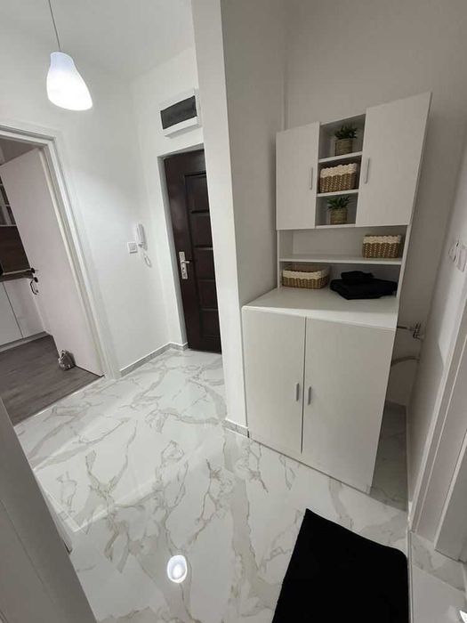 Дава се под наем Двустаен апартамент в Пловдив, Южен - 55 кв.м за 375 € - Снимка #13