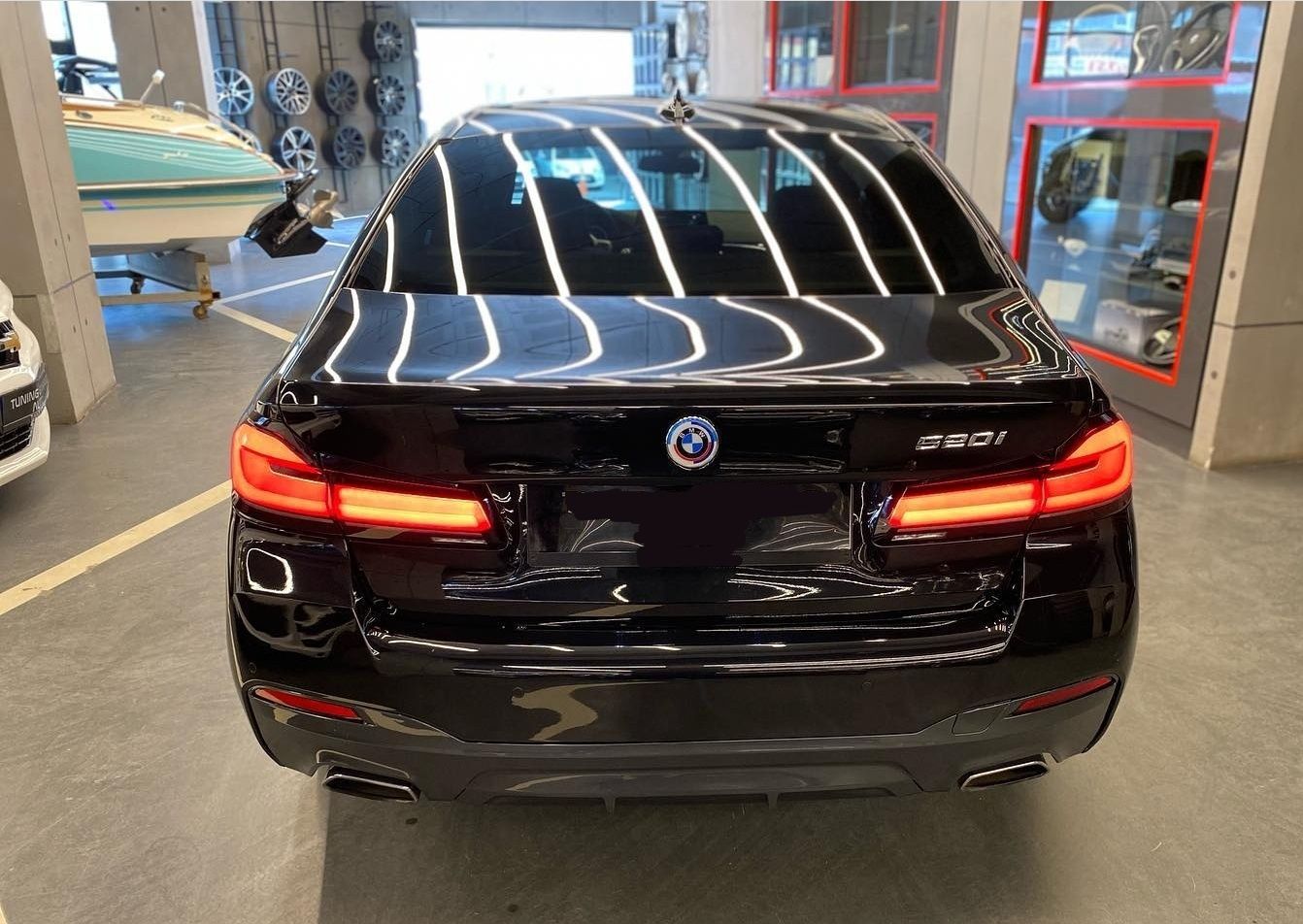 G30 lci M пакет BMW Mtech bodykit предна броня задна прагове дифузьор