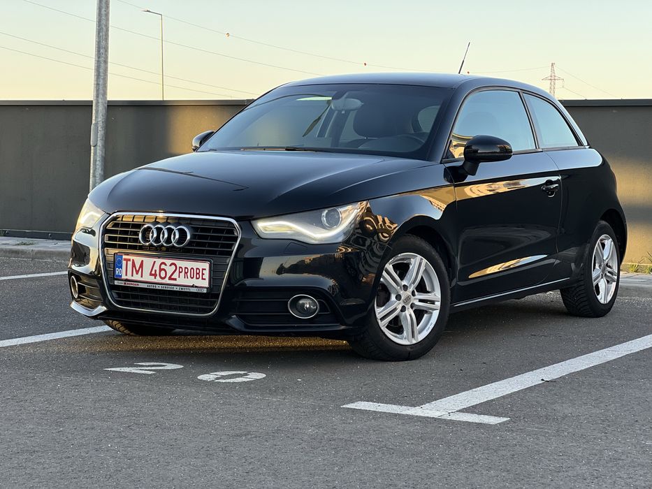 Audi A1 an 2011, climatronic, incalzire scaune, navigatie, bixenon,led