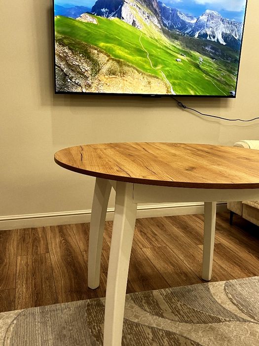 Стол (обеденный стол/кухонный/круглый)