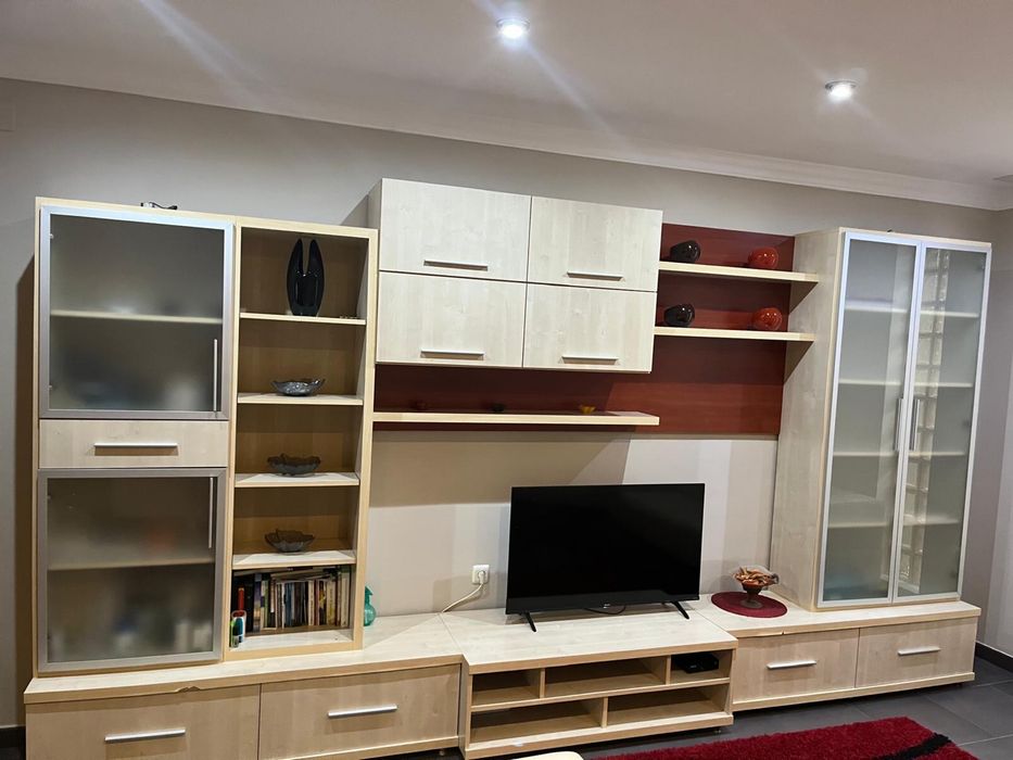 Vand Mobilier Sufragerie