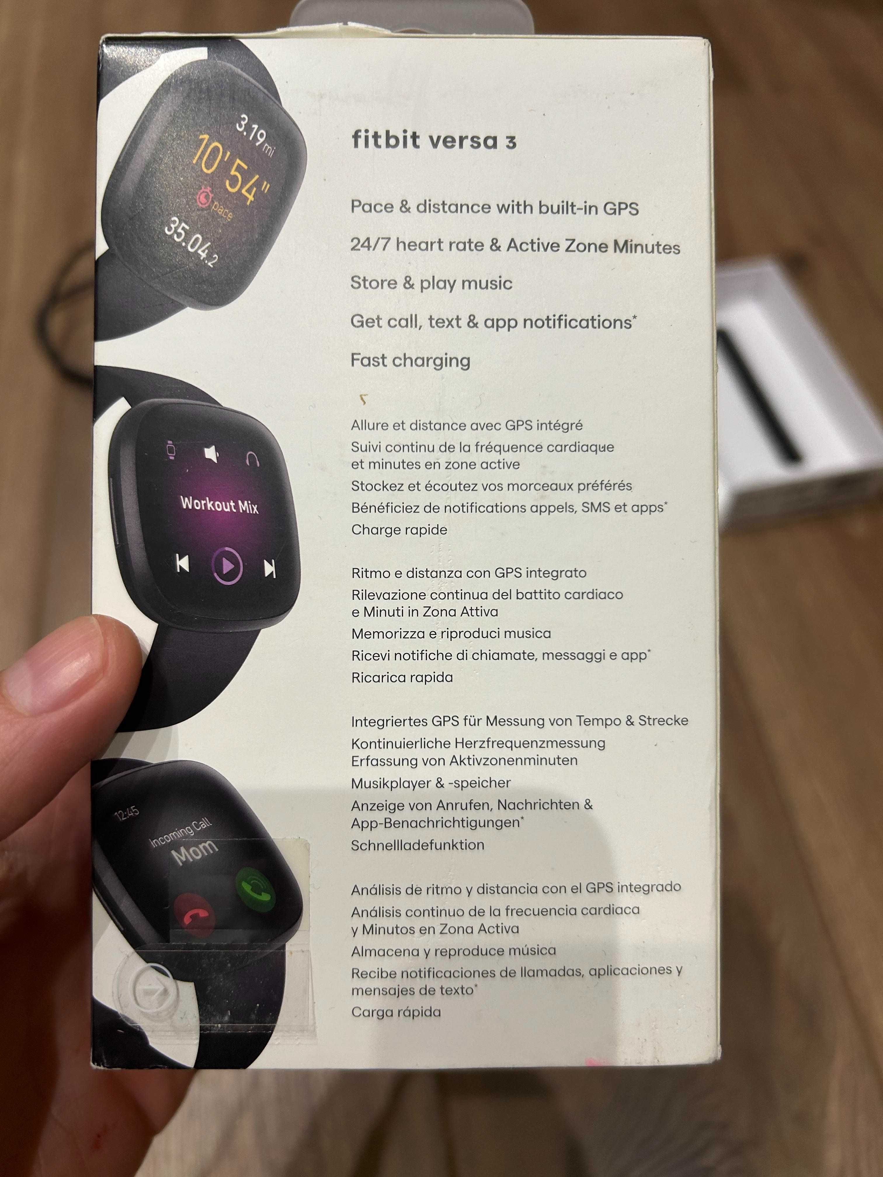 Спортен смарт часовник Fitbit Versa 3, черен (НОВА ЦЕНА)