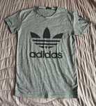 Тениска Adidas Размер: S