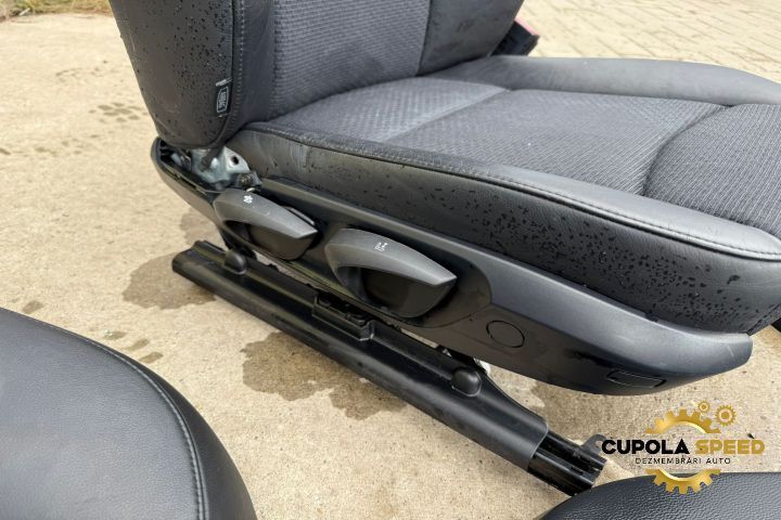 Interior complet cu fete usi mahon (de Europa) BMW Seria 3 E91 [2004
