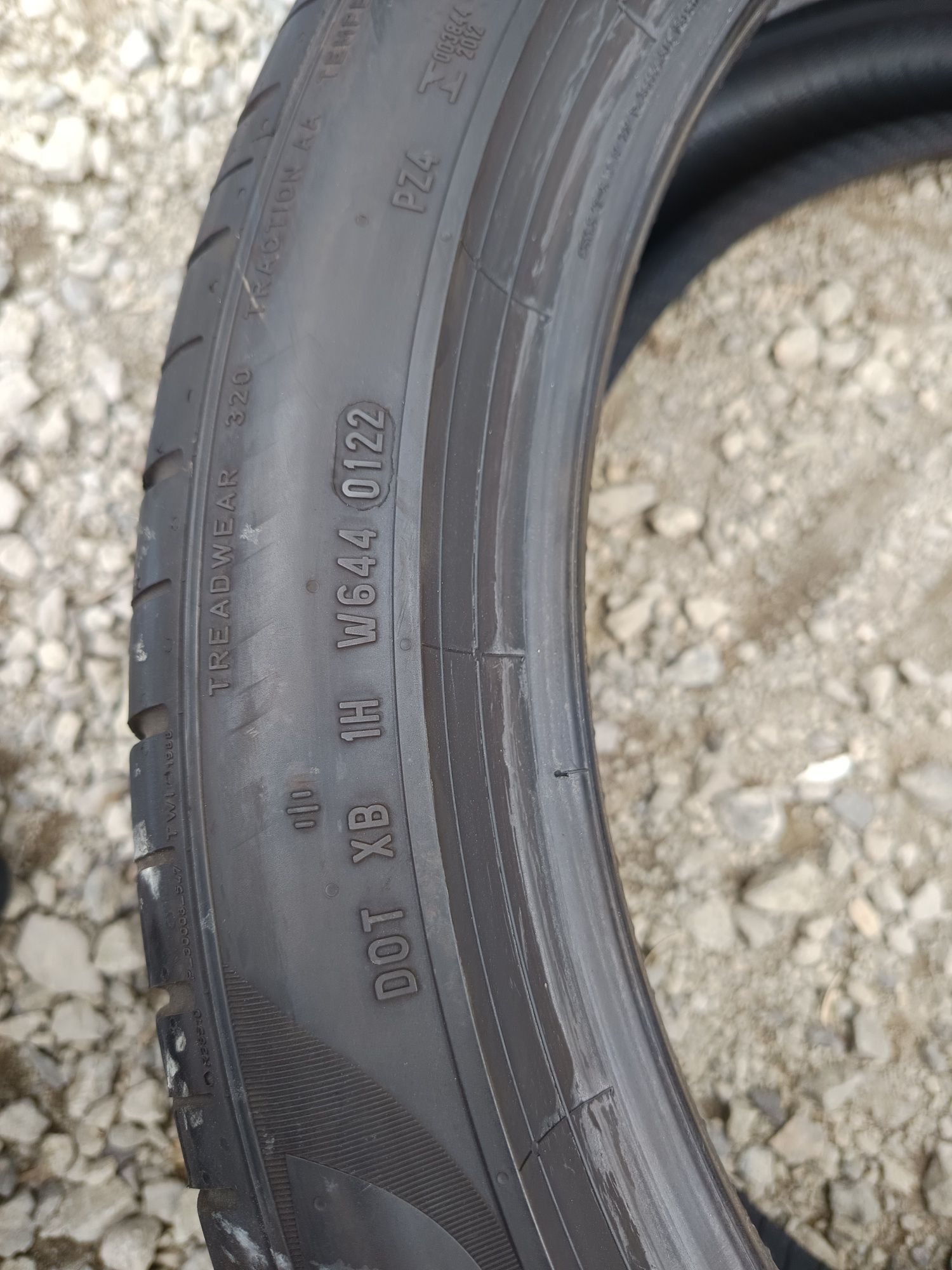 Летни гуми 255 40 R 20 101Y PIRELLI Дот 0122и 3120