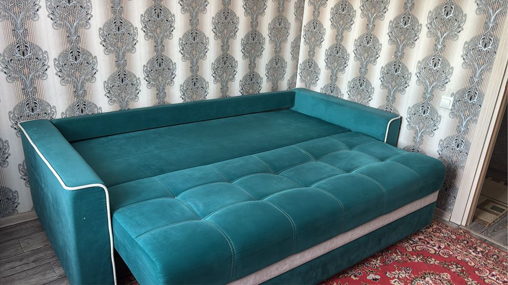 Продам диван в хорошем сост.