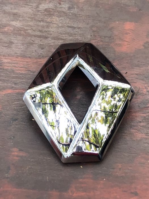 Emblema fata Megane 3 / Fluence / Clio 4 / Captur