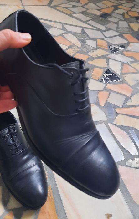 Мужской туфли. Размер 43. Новый. Деффект жок.