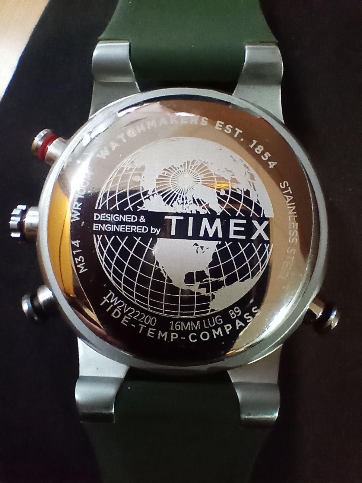 Часовник TIMEX  - НОВ
