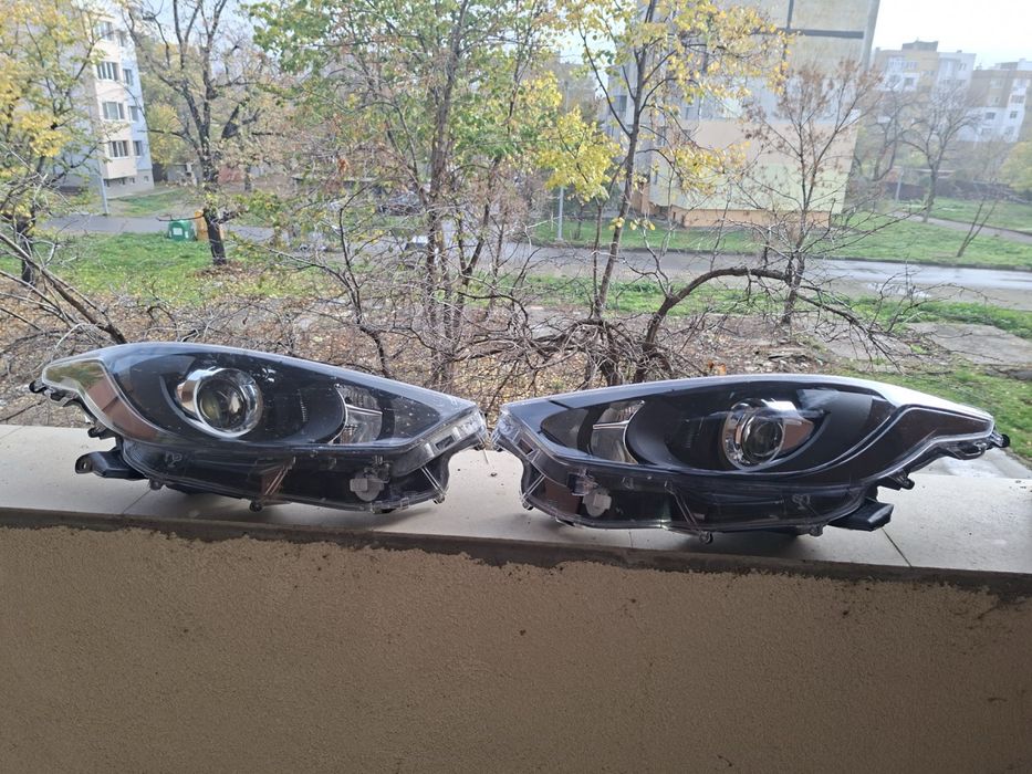 Фарове Toyota Yaris 2018 - 2022