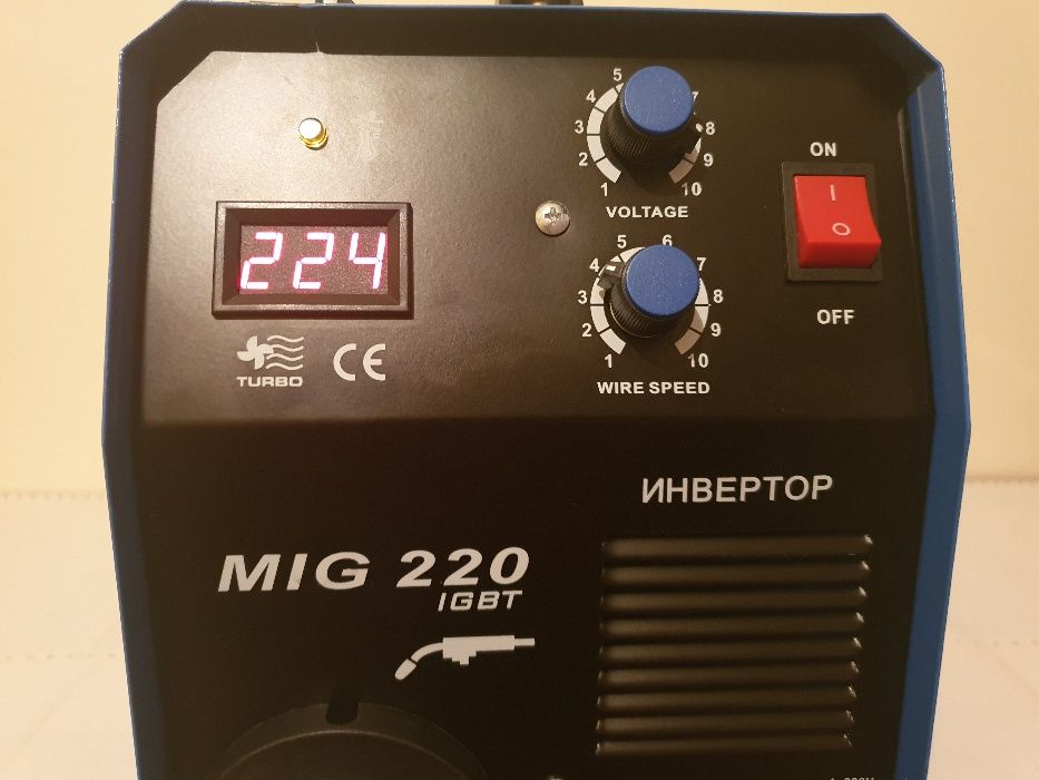Професионално ТЕЛОПОДАВАЩО MIG220А/ Телоподаващ апарат -4м евро шланг
