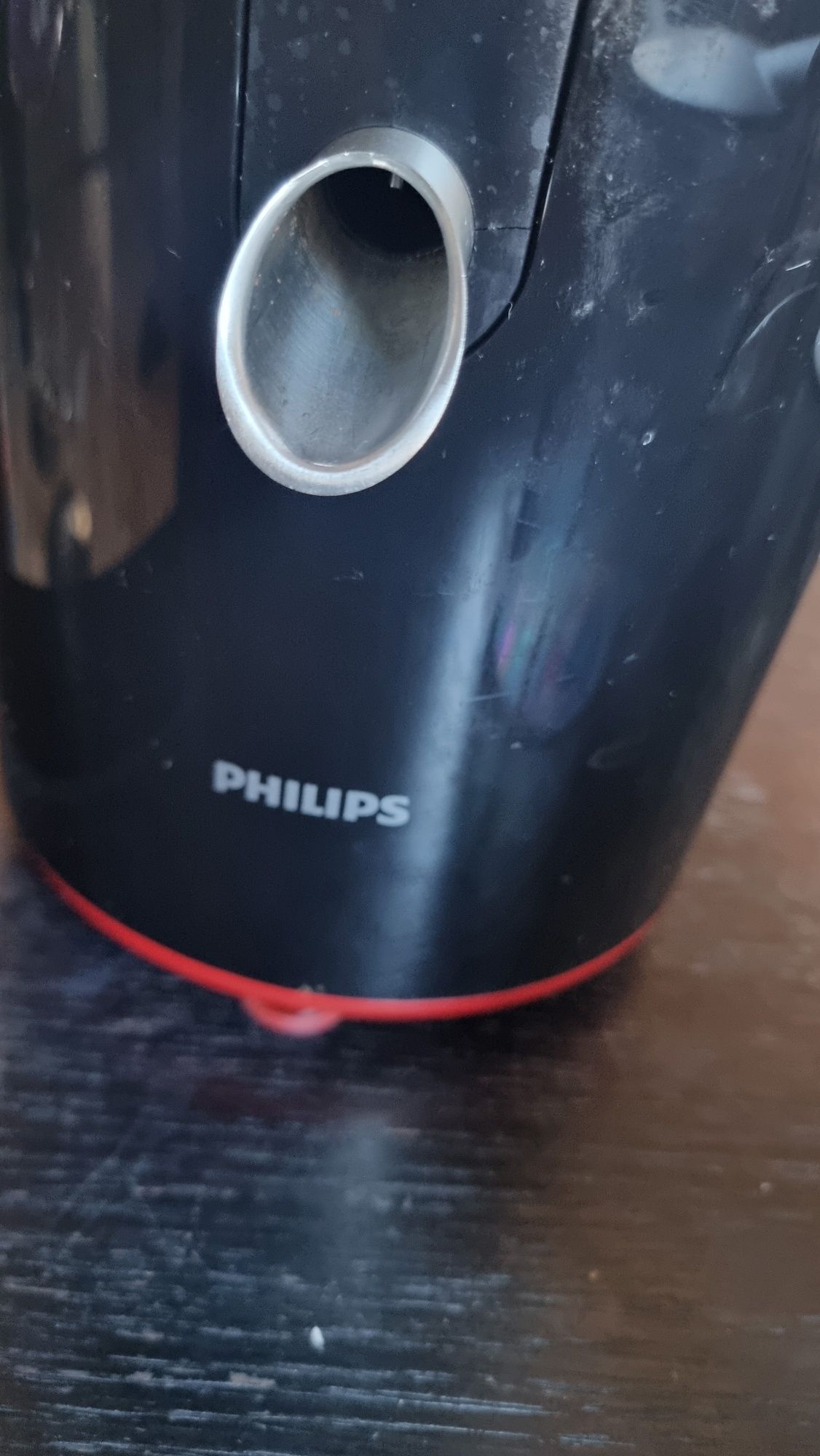Storcator de fructe si legume Philips HR1858/90