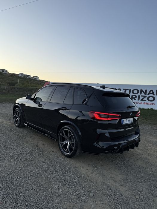 Vand BMW X5 (accept si unele variante)