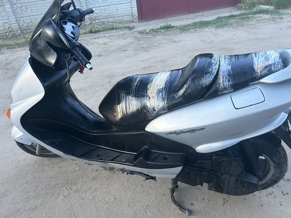 Yamaha Majesty 125