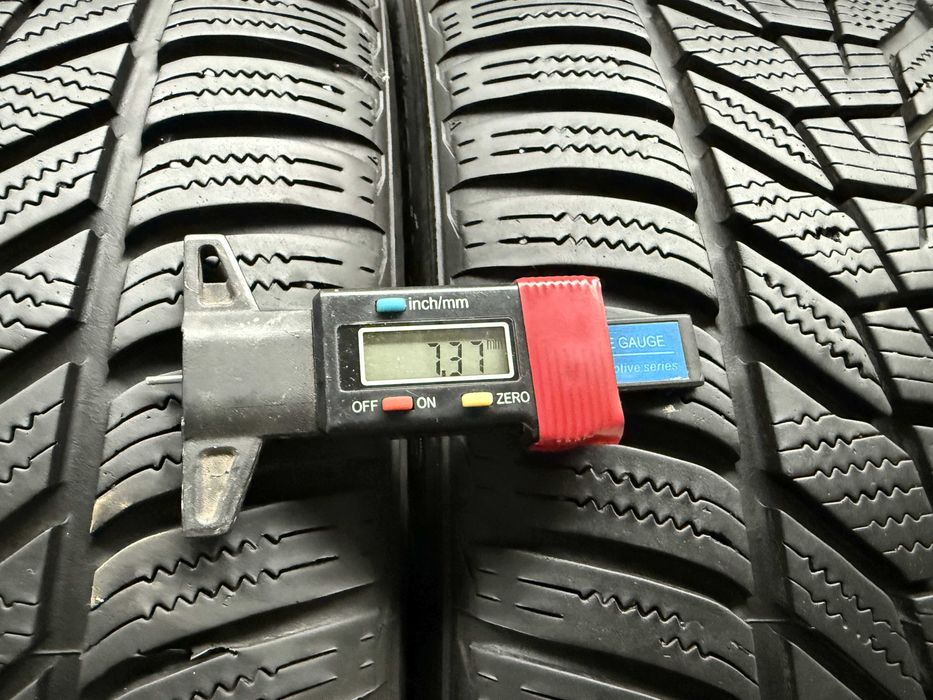 2x Anvelope Iarna 235/45 R20 - Hankook Winter I Cept Evo 3 X