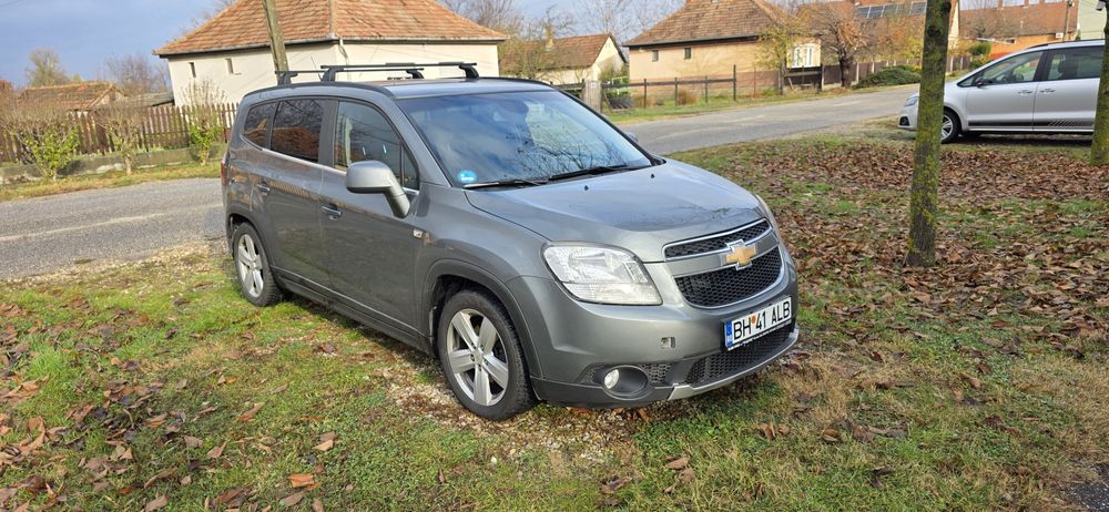 Vând Chevrolet Orlando - 7 LOCURI