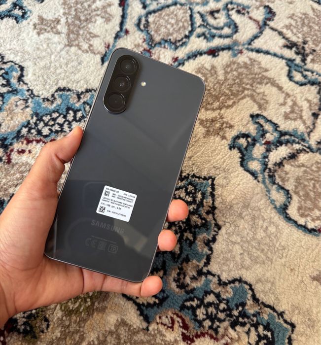 Samsung a56 256gb yangi srochna