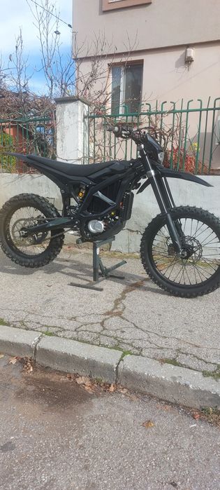 С документи и гаранция