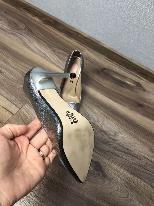 Pantofi Stiletto - culoare argintie