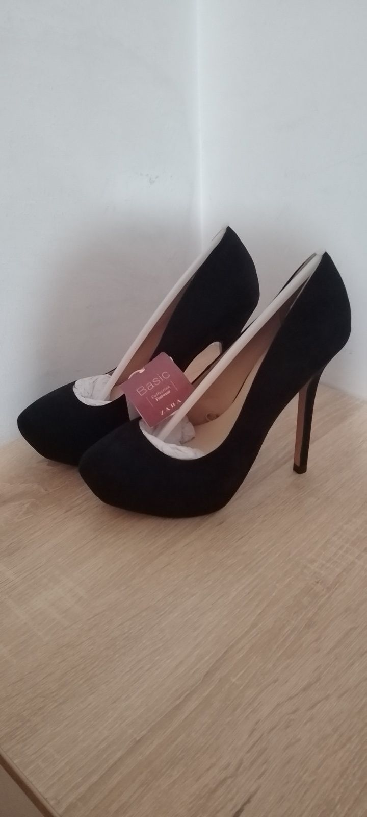 Pantofi ZARA cu toc și platformă ascunsă - Super Preț : Doar 50 Lei ‼️
