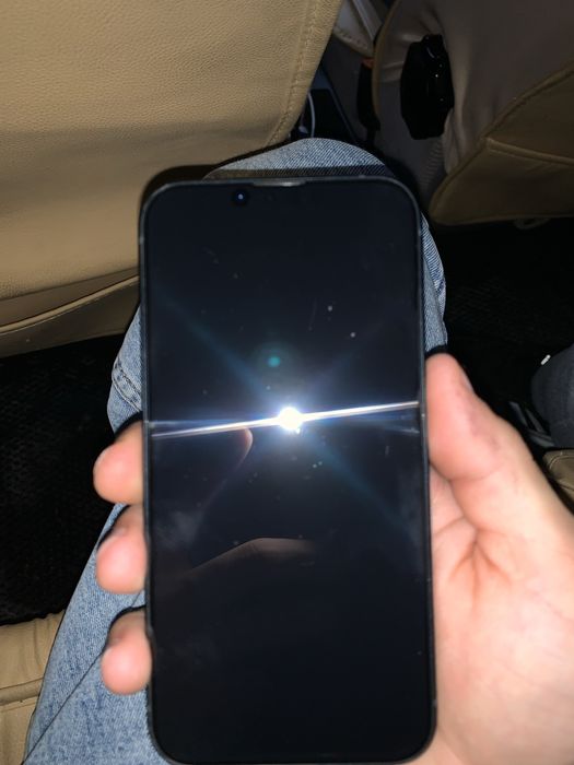 iPhone 13 256Gb в идеальном состоянии