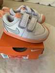 Детски маратонки за момиче Nike