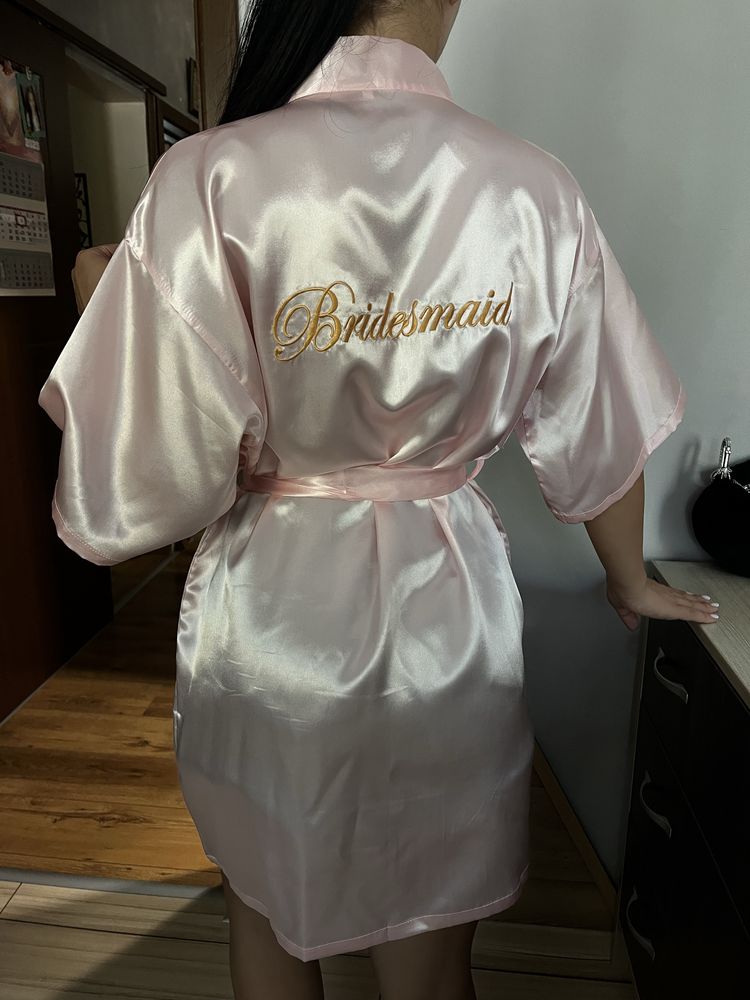 Сатенени халати bridesmaid, bride, пухени чехли bride