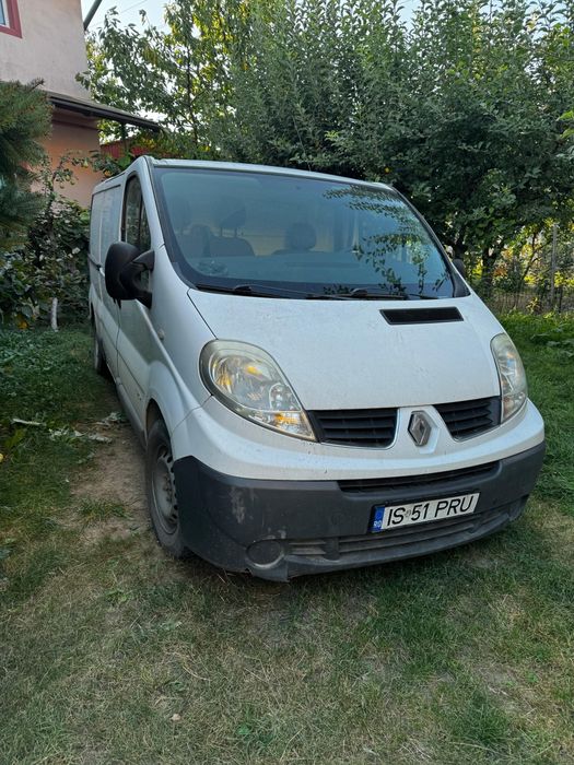 Renault Trafic autoutilitara 2008