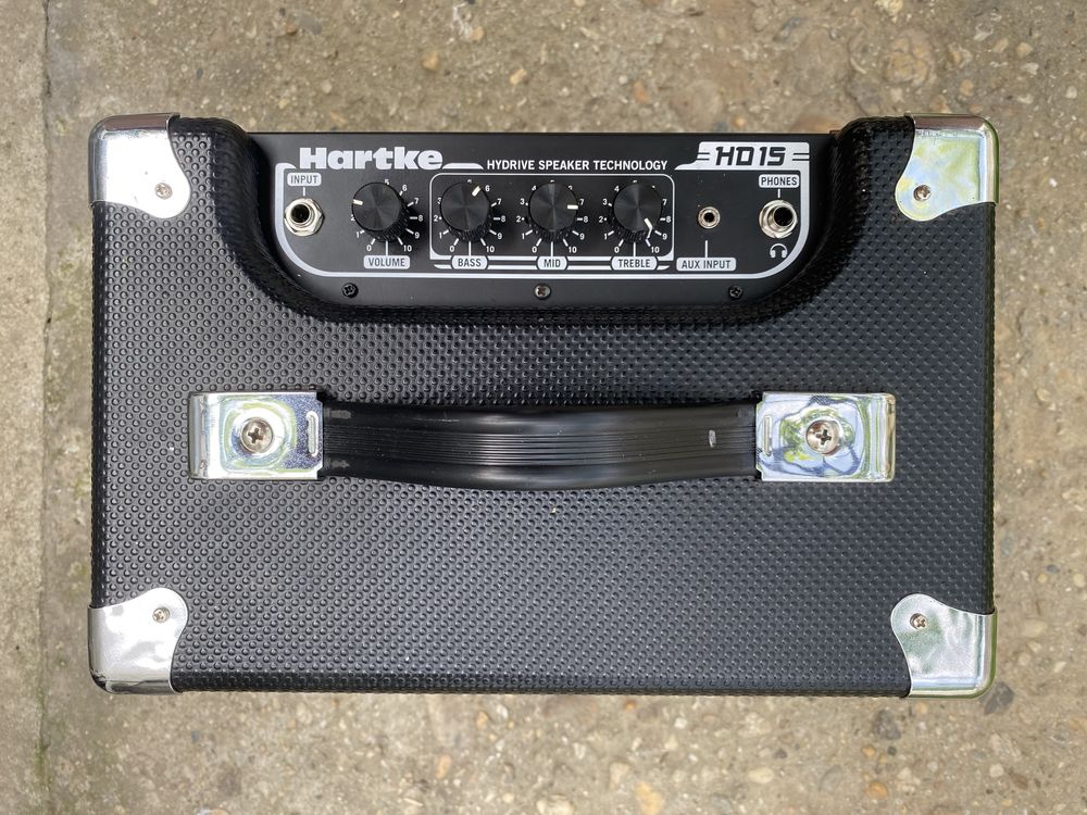 Hartke HD15 amplificator chitara bass