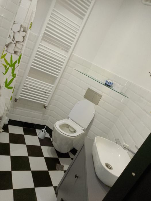 Cazare regim hotelier camera de inchiriat pensiune