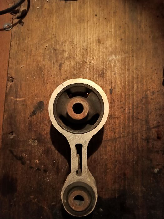 Vând turbina Mazda 6