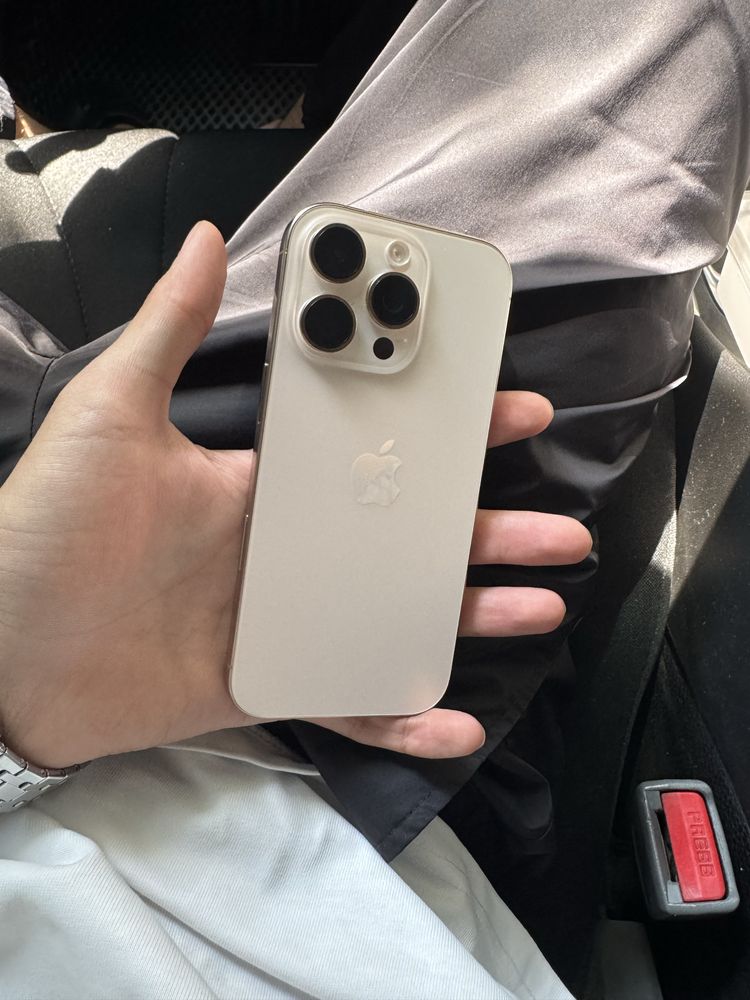 Iphone 16PRO 128Gb 34 цикл.