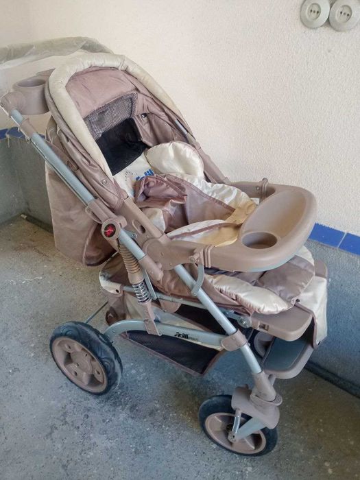 Продаю коляску и электрическую люльку