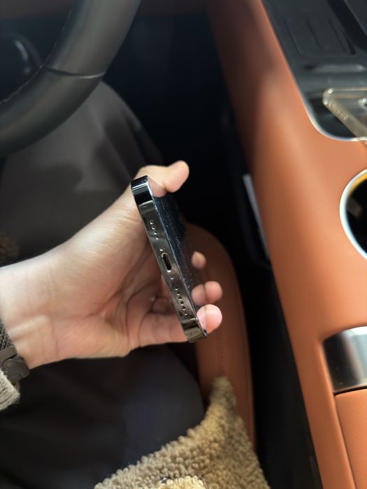 Продам Iphone 14 pro max 256 LLA