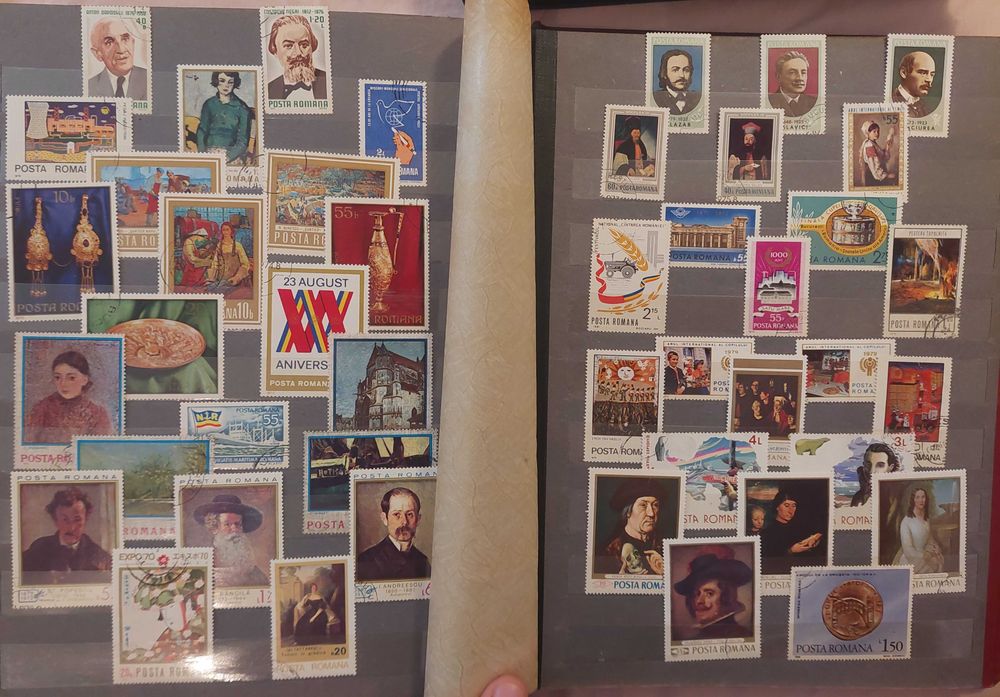 Clasor format A4 cu timbre romanesti, bonus 50 timbre.