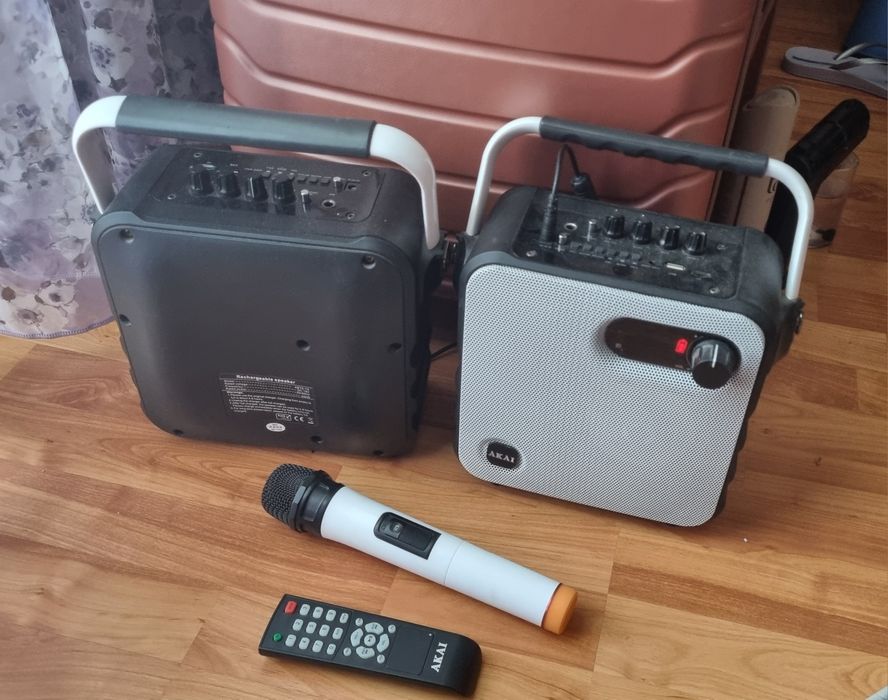 Boxa bluetooth cu microfon