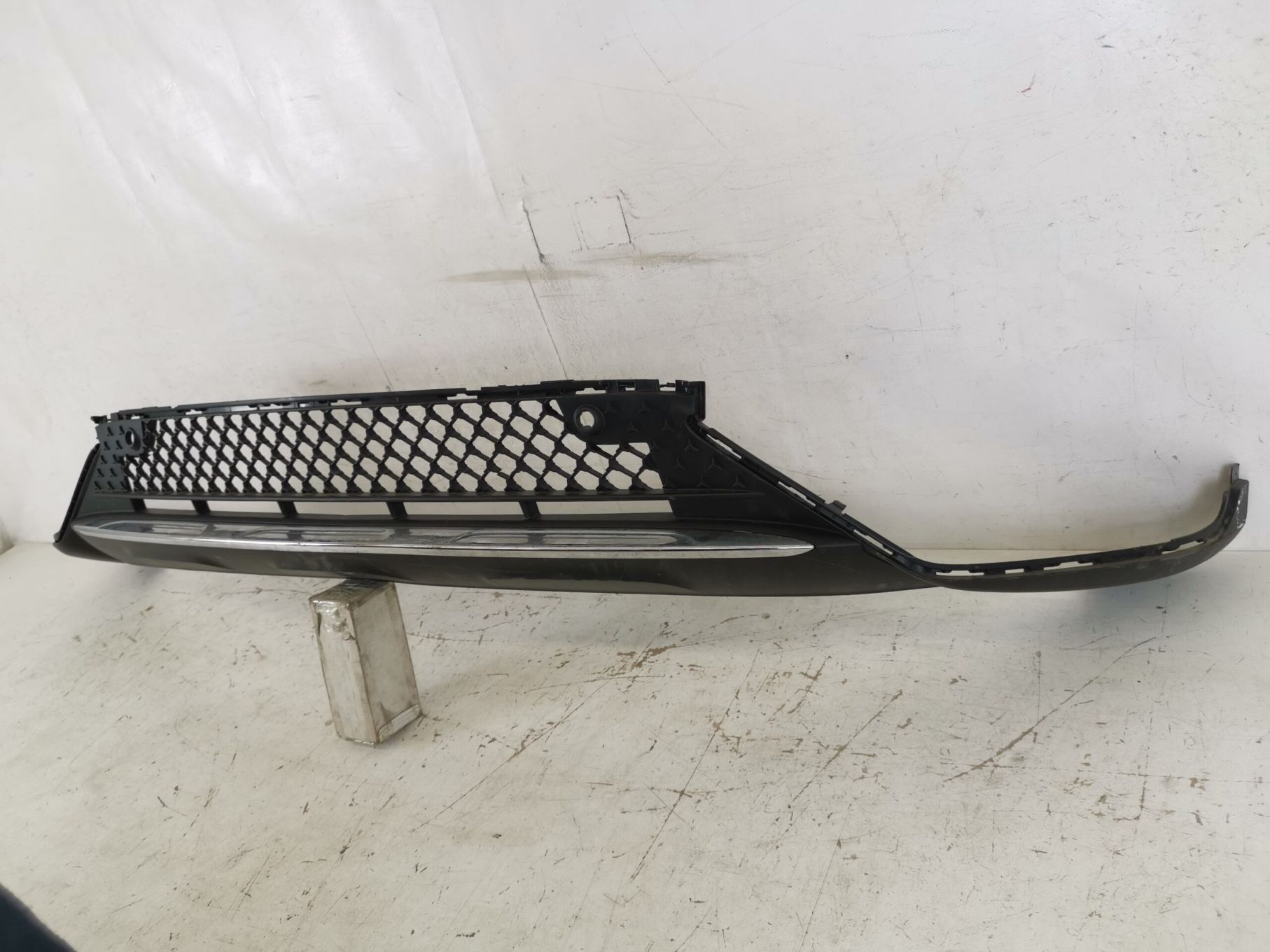 Grila Centrala Inferioara AMG Mercedes-Benz  GLC 1 2023 2024 AMG Origi