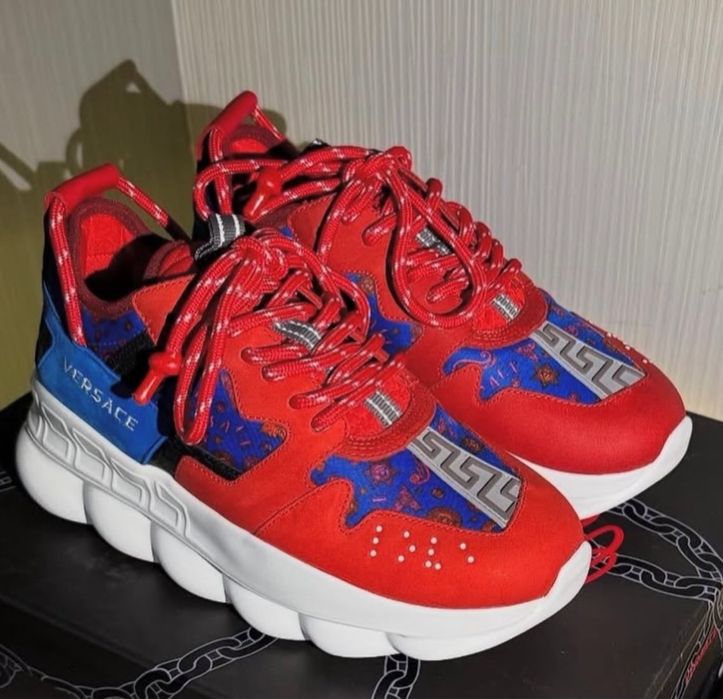 Adidasi versace chain reaction