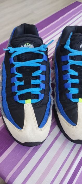 Adidași Nike mărimea 42