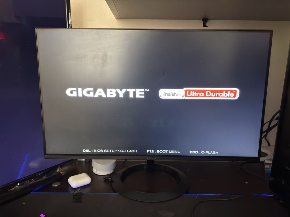 Монитор Asus 24инча 75hz
