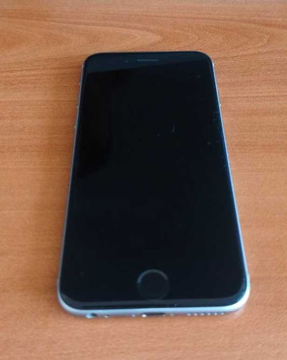 Apple iPhone 6S 64GB фабрично отключен телефон, без забележки като нов