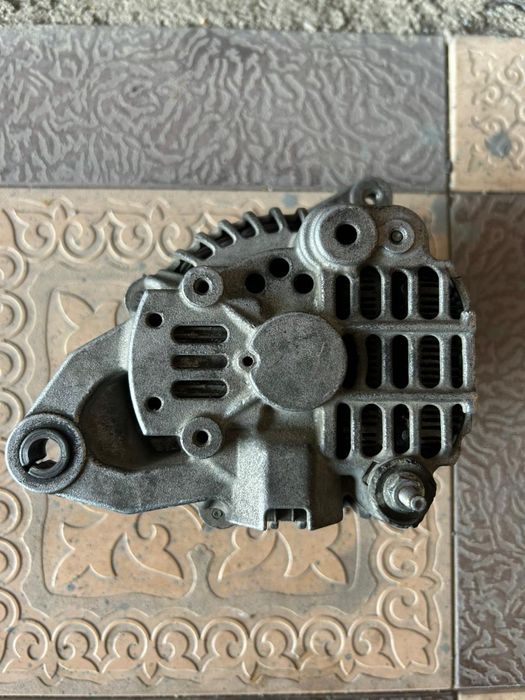 Генератор на Lancer 9, 1.6 мотор