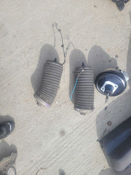 Perna aer spate Audi A6 A7 4G0616001T
