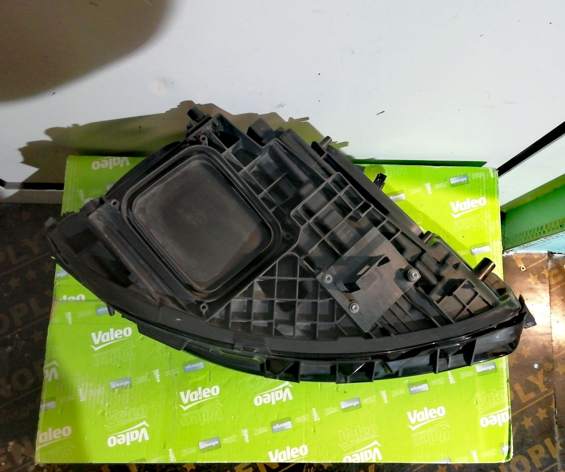 Фар Фарове за Мерцедес А класа А177 / Mercedes A class W177 LED HIGH.